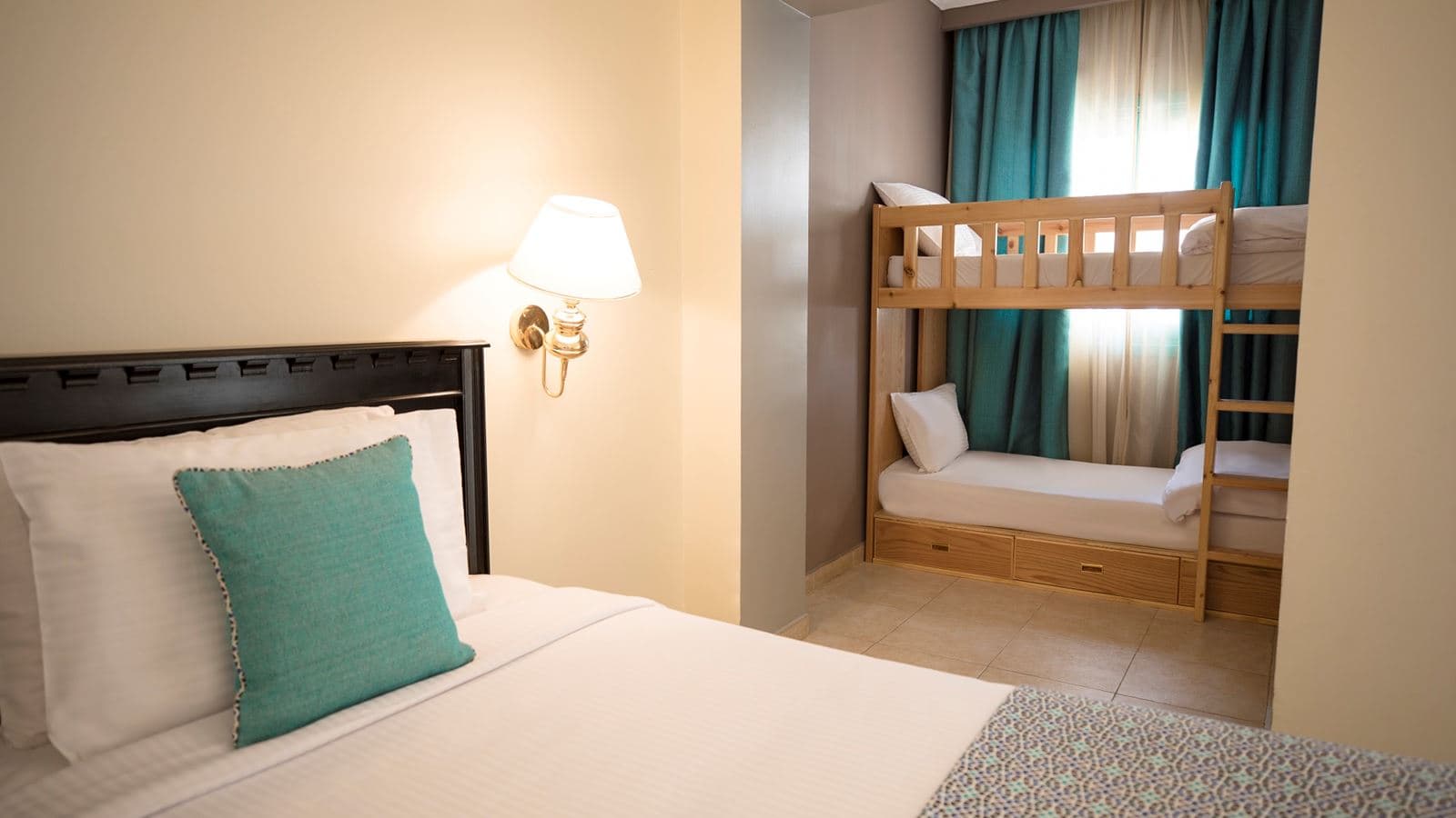 rooms-family-room-bunk-bed