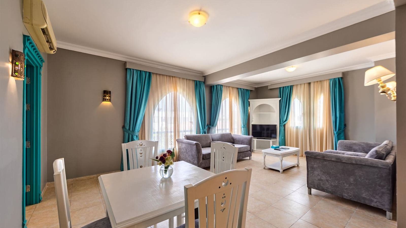 rooms-junior-suite-sea-view