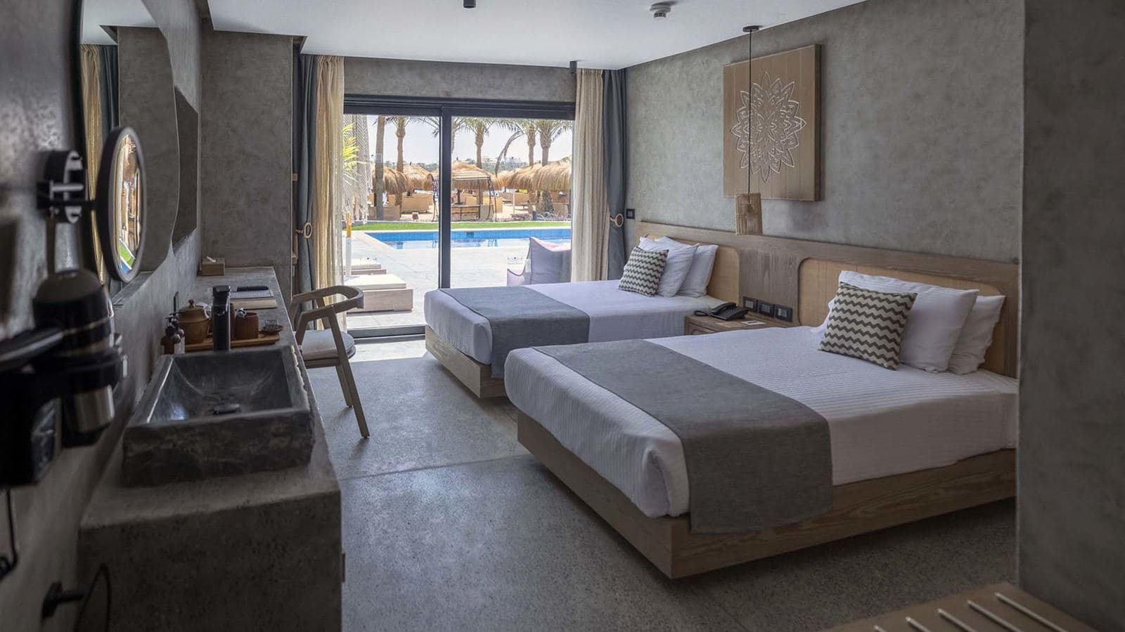 rooms-royal-villa