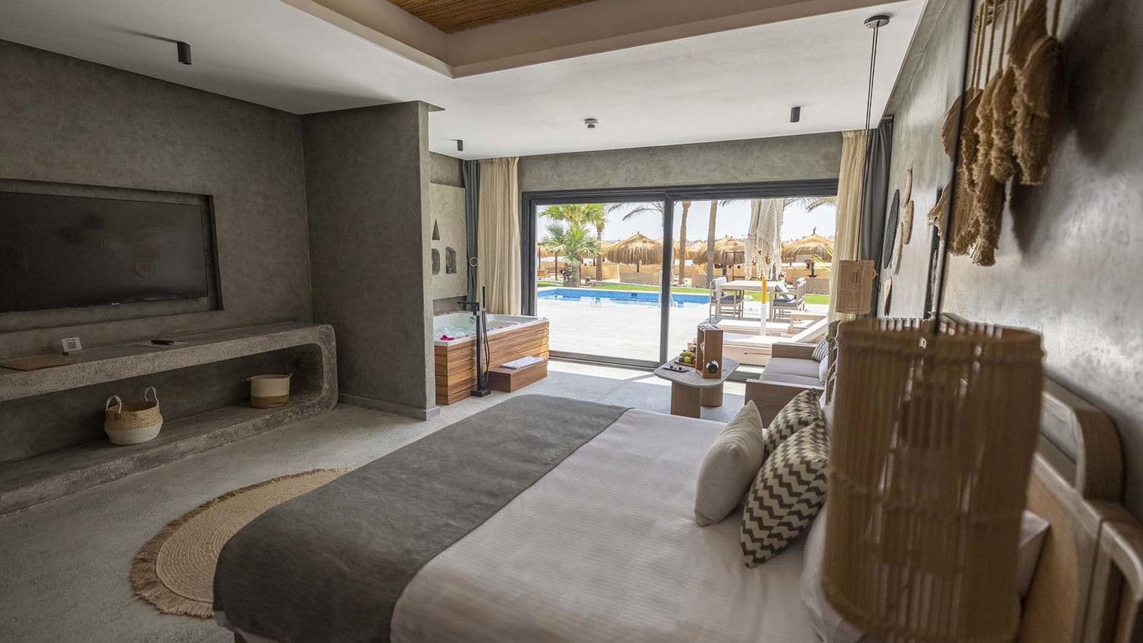 rooms-royal-villa