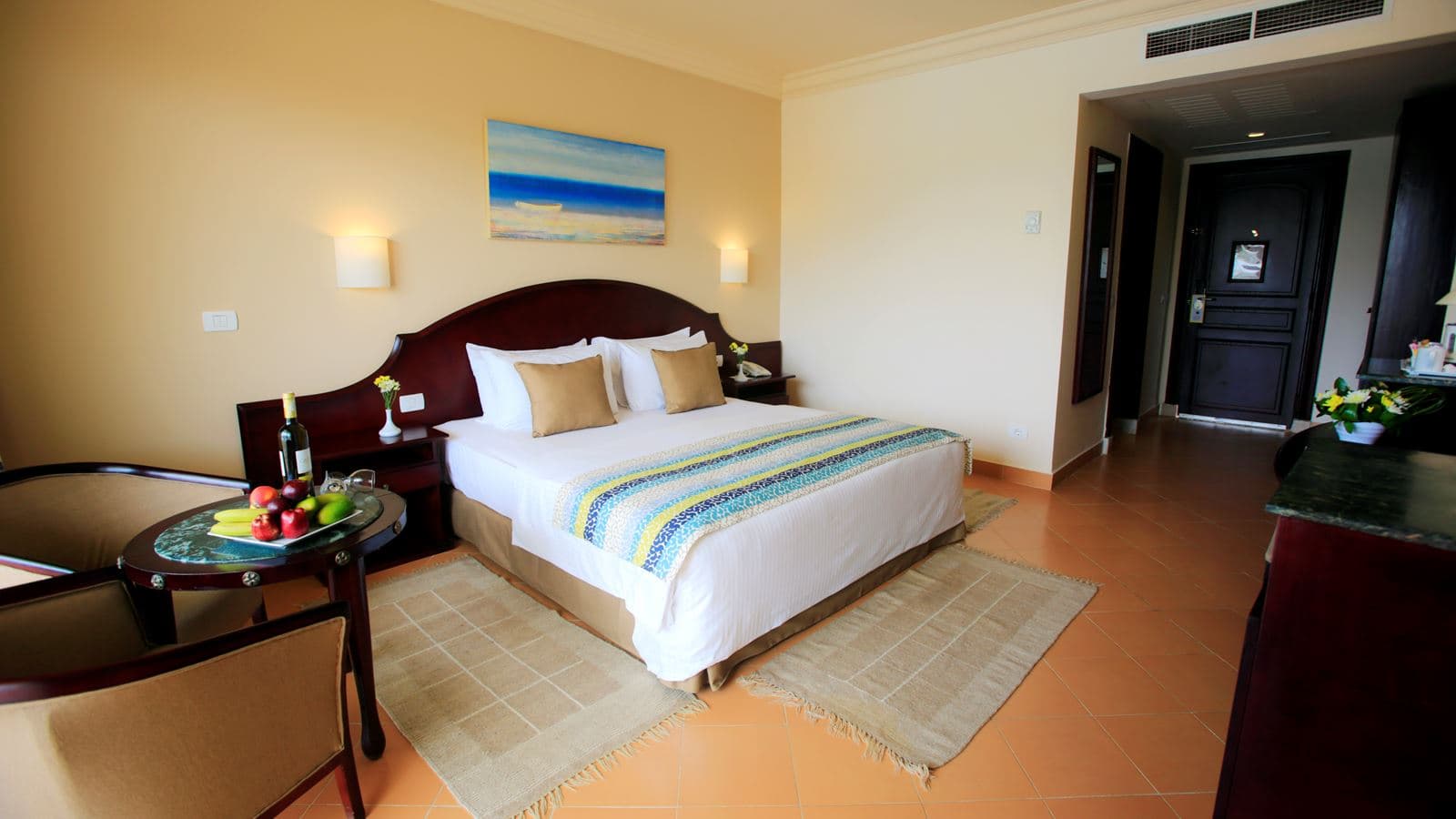rooms-standard-room-poolside-sea-view