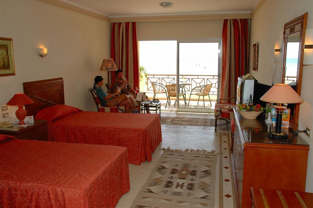 rooms-standard-room