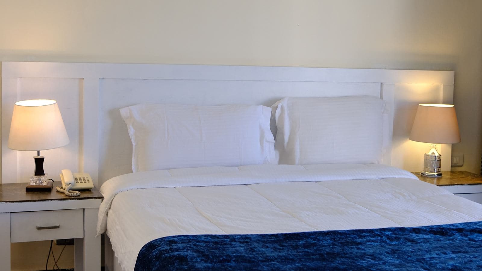 rooms-standard-room