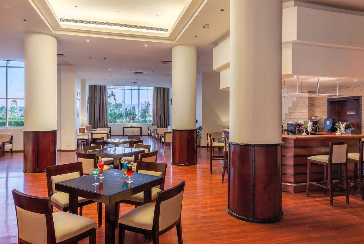 bars-lobby-bar