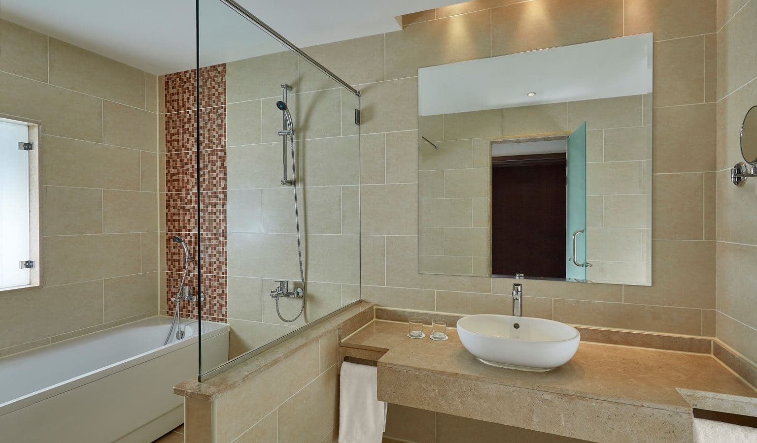 rooms-deluxe-room