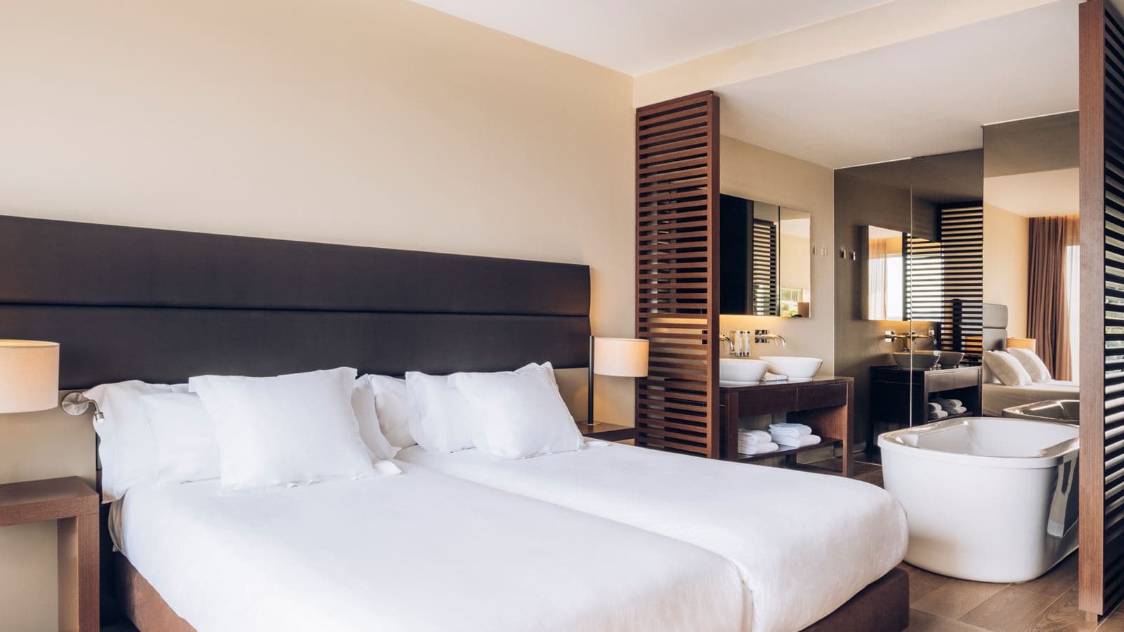 rooms-double-room