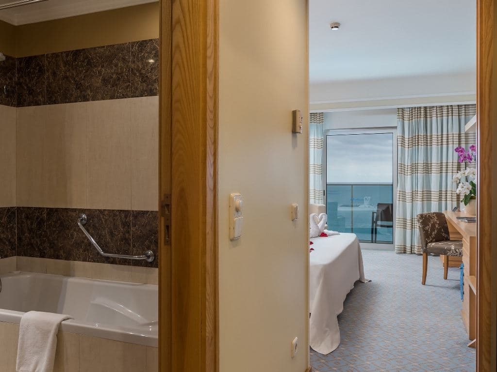 rooms-classic-superior