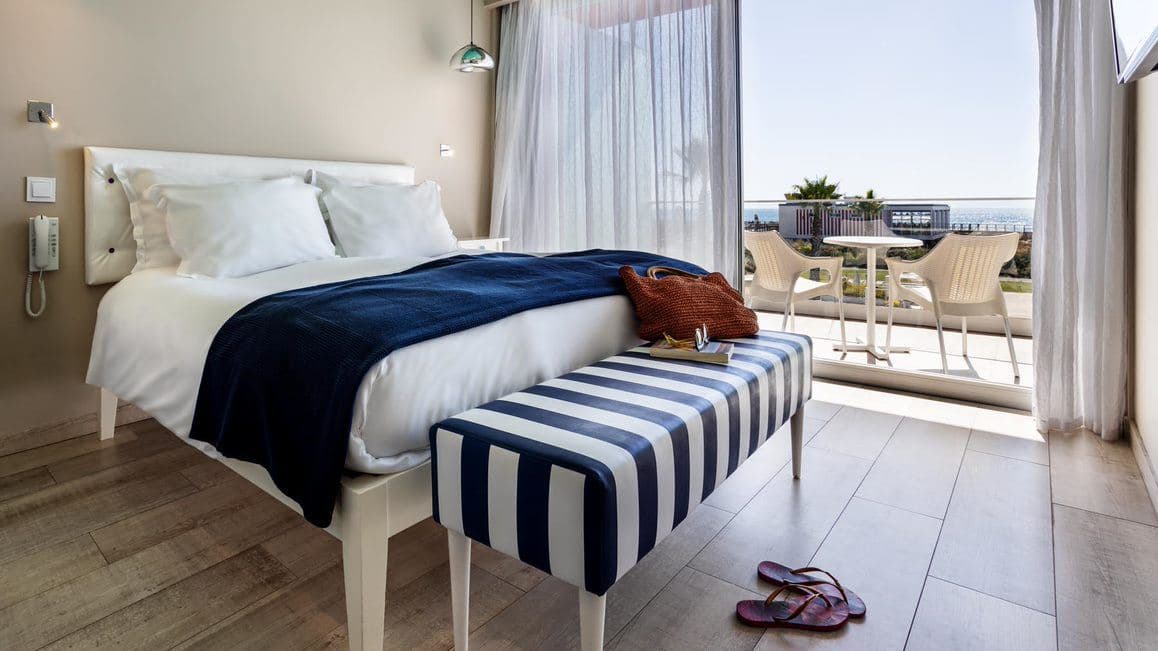 rooms-suite-sea-view