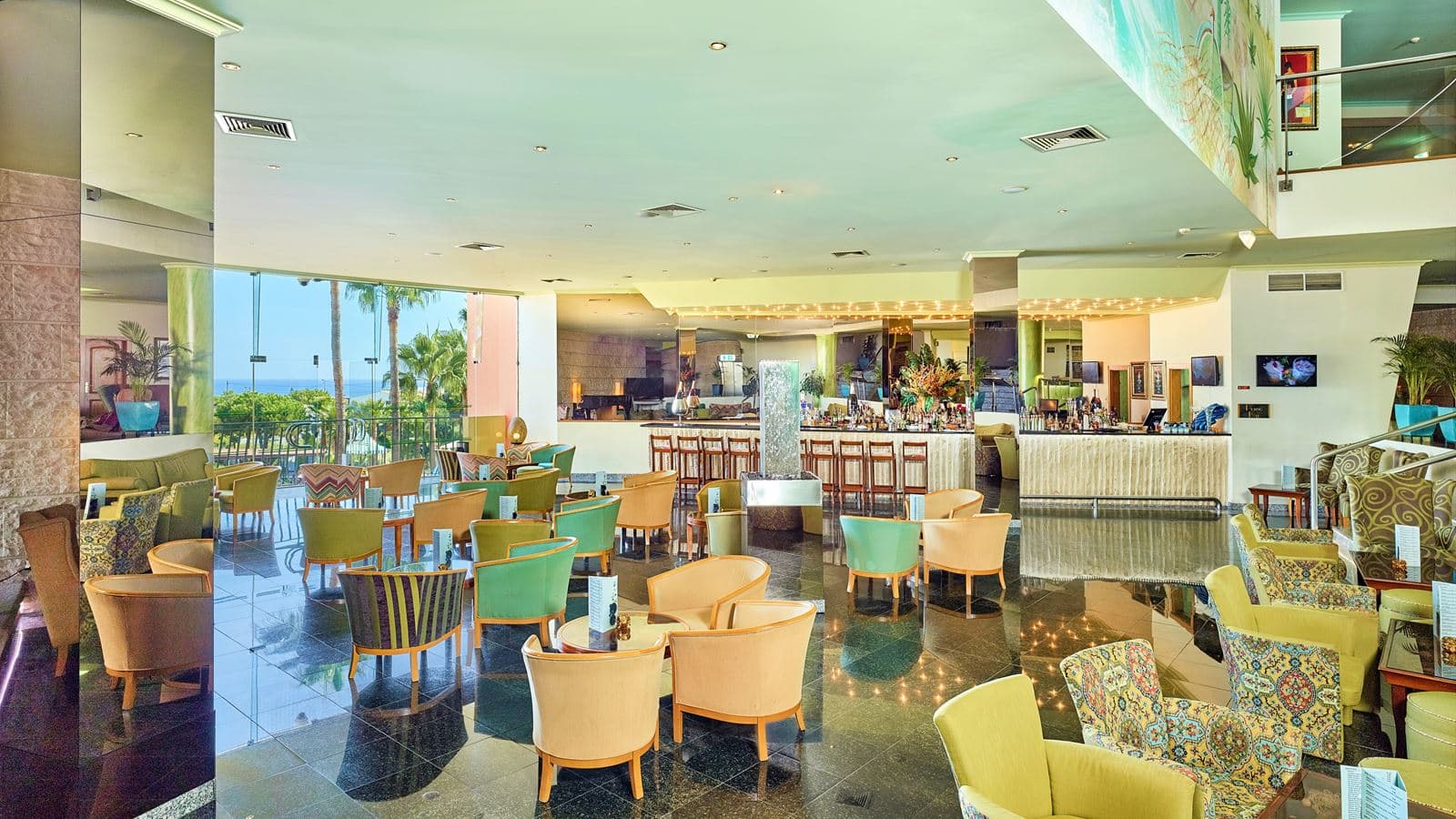 bars-piano-bar