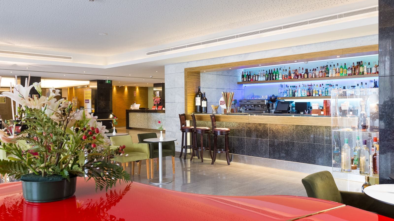bars-piano-bar