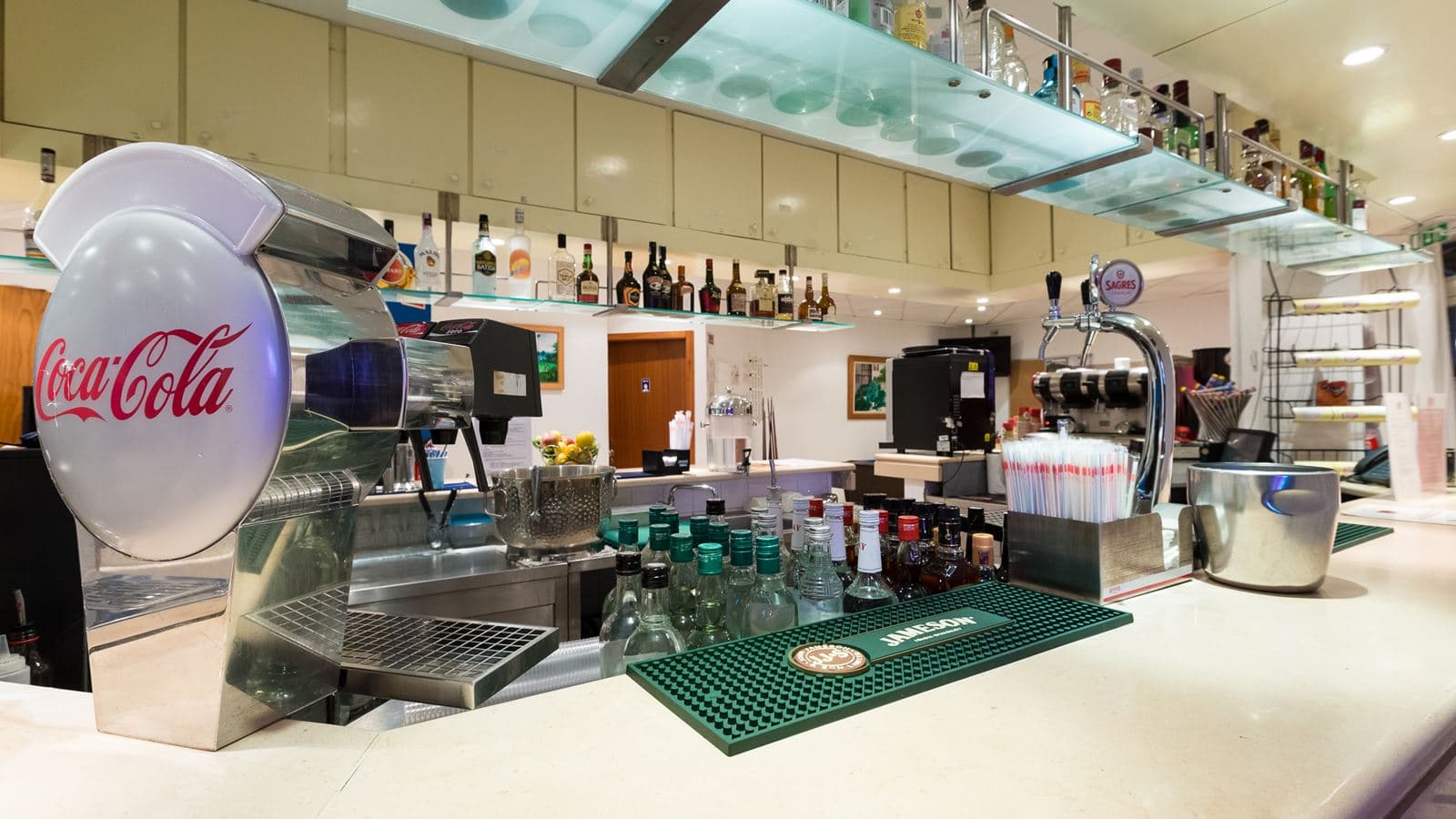 bars-ocean-bar
