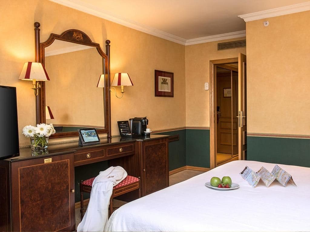 rooms-suite-river-view