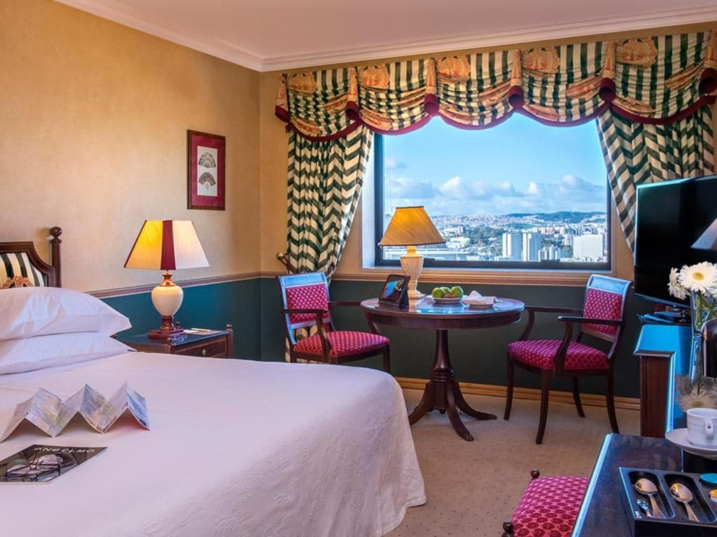 rooms-suite-river-view
