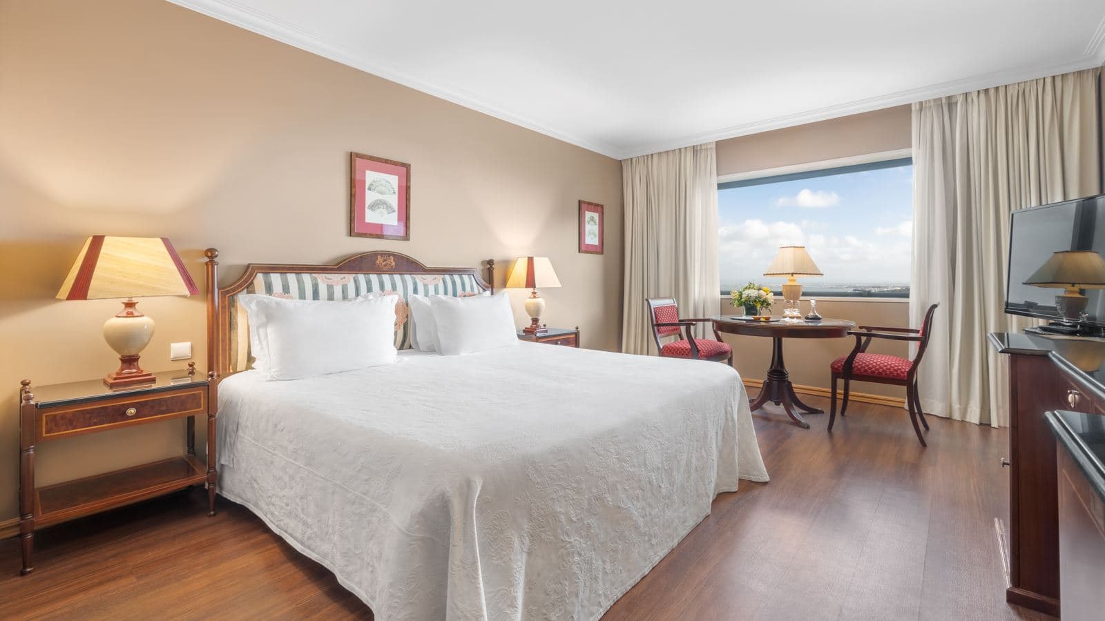 rooms-suite-river-view