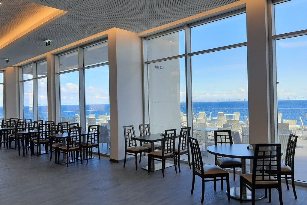 restaurants-restaurants
