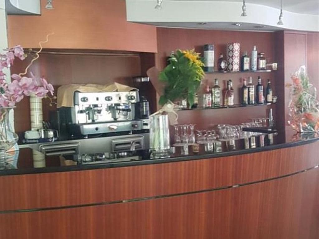 bars-bar