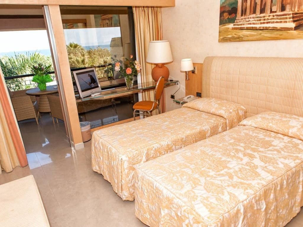 rooms-economy-room-double-single-use