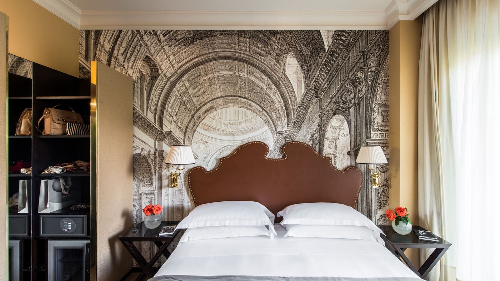 rooms-double-single-use-deluxe-with-balcony