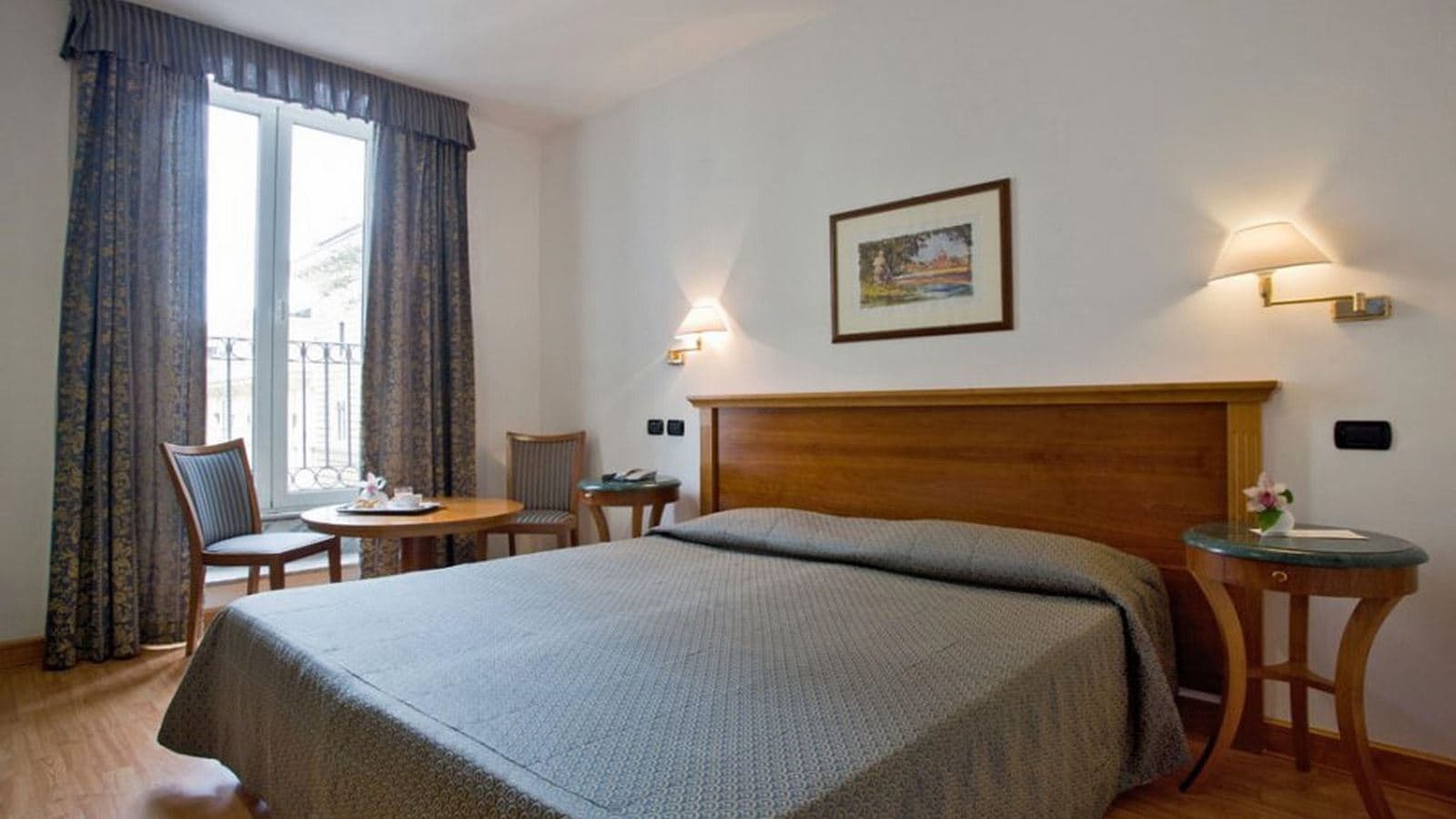 rooms-quadruple-standard