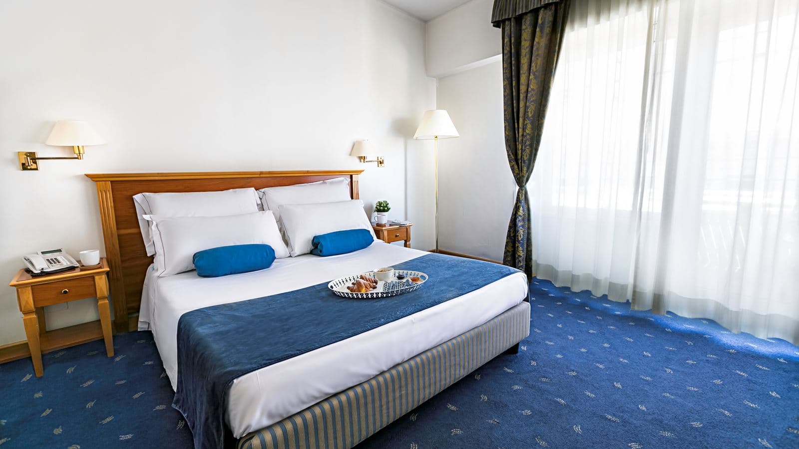 rooms-quadruple-standard