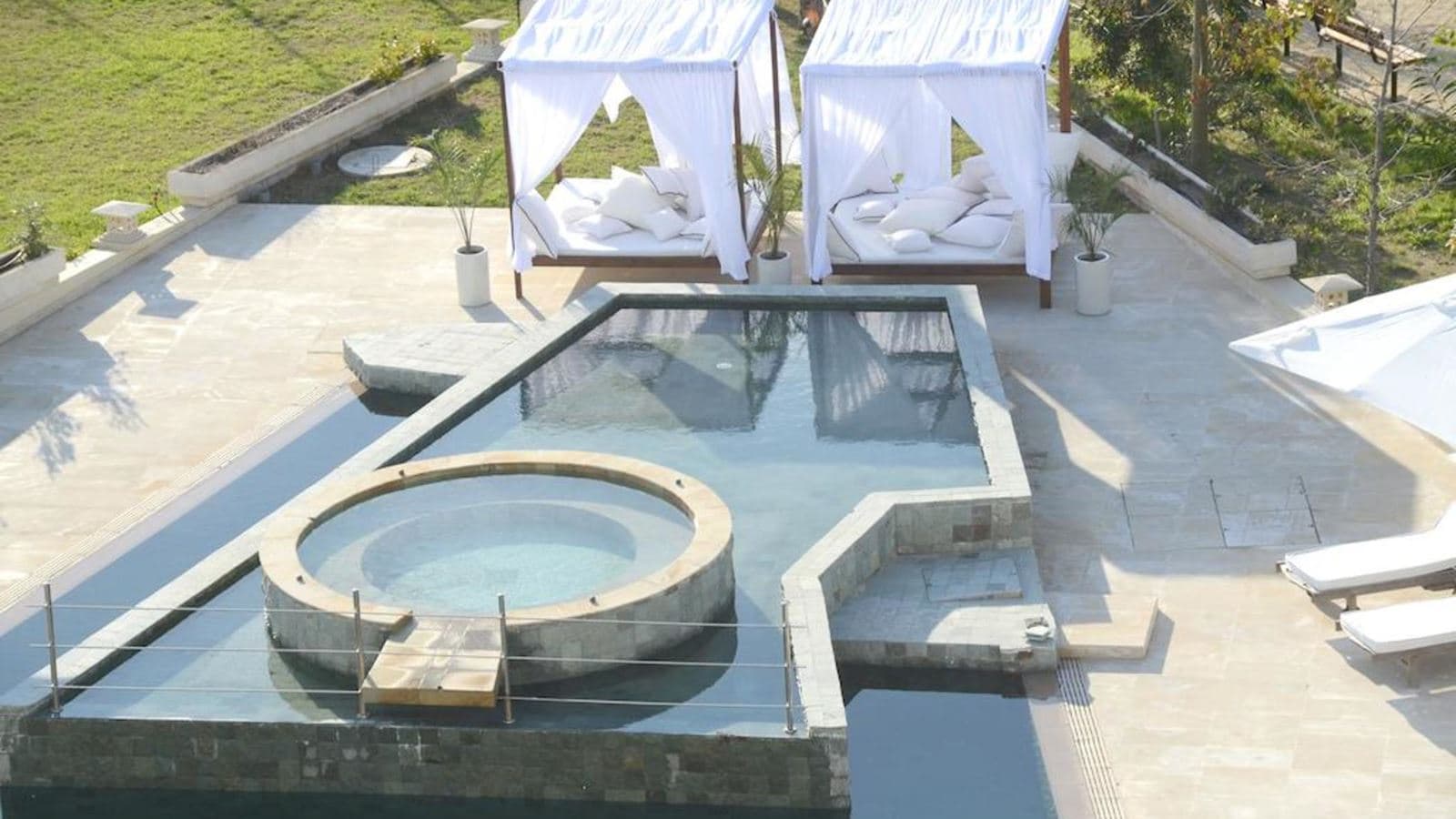 pools-pools