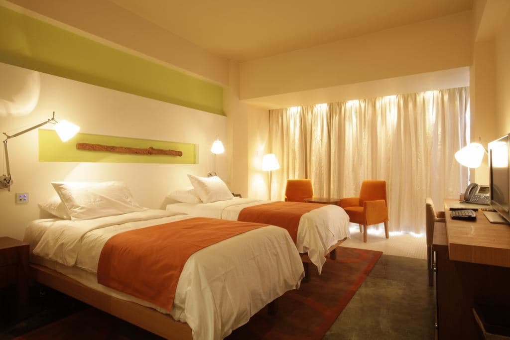 rooms-superior-room-balcony