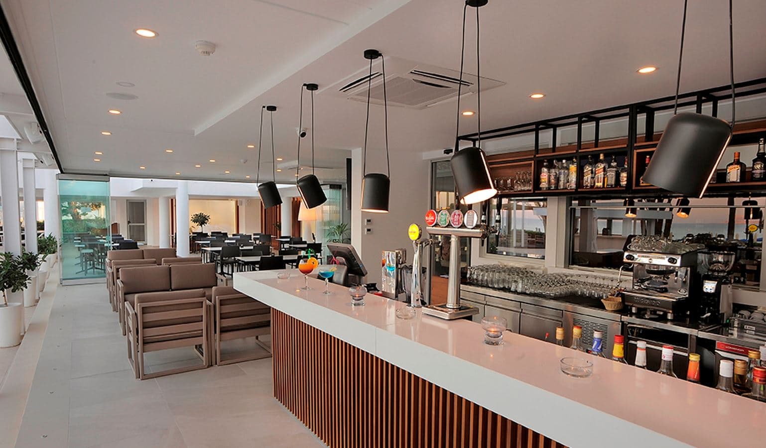 bars-okeanos-bar