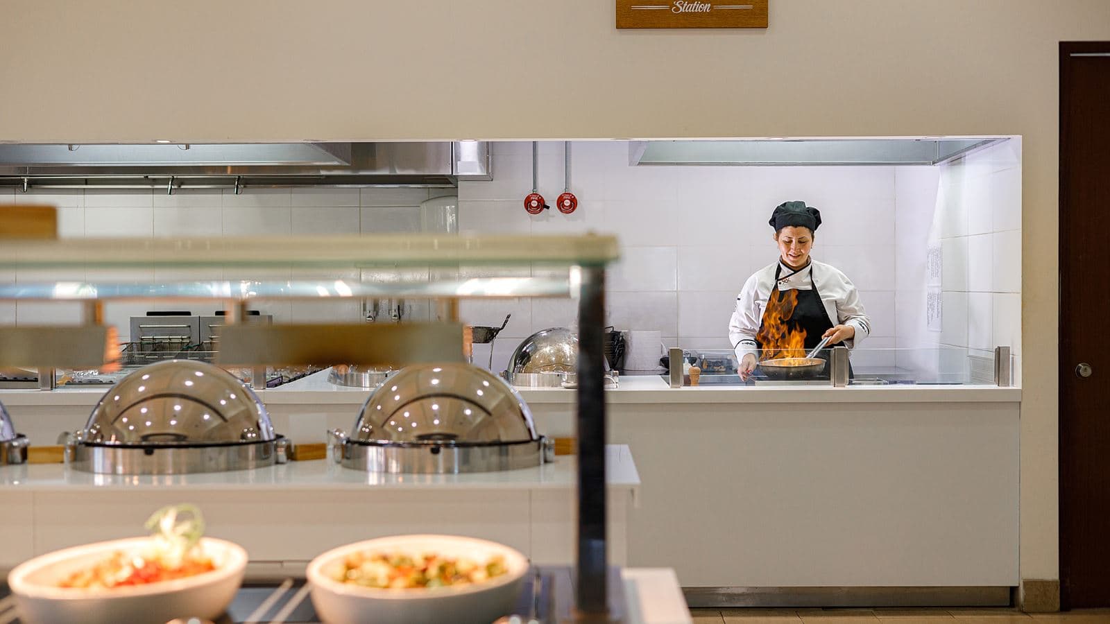 restaurants-restaurants