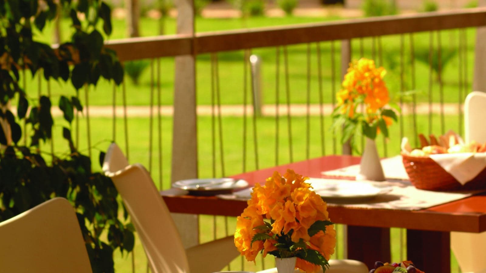 restaurants-pool-restaurant