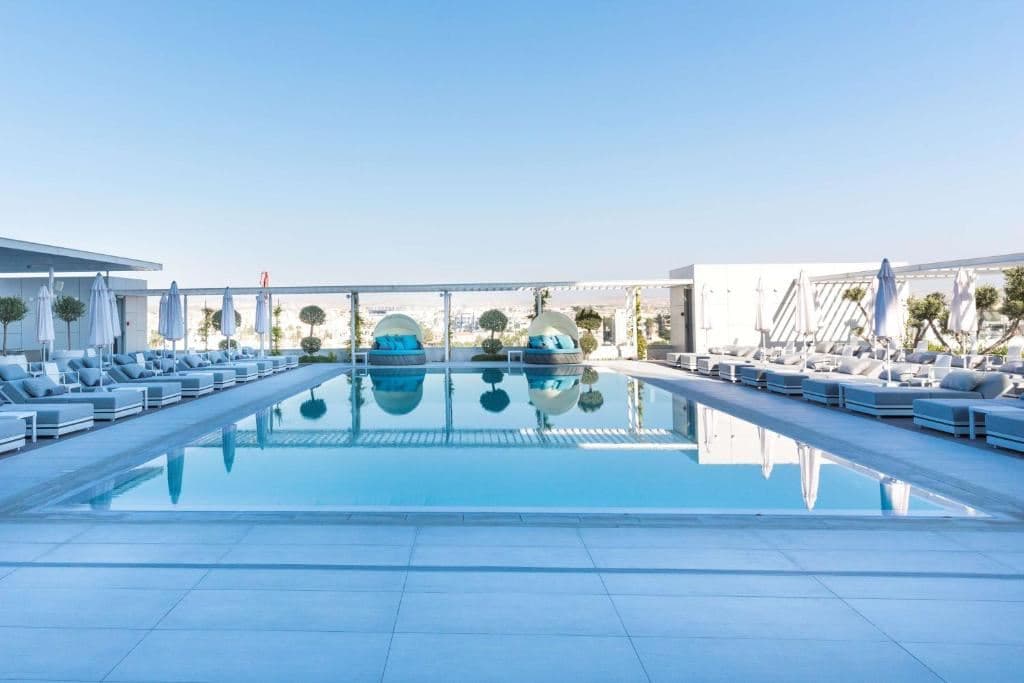 pools-outdoor-pool