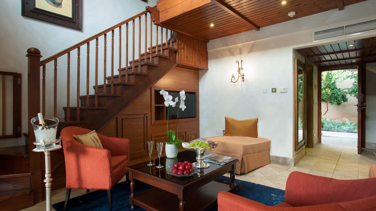 rooms-royal-villa---private-pool-terrace