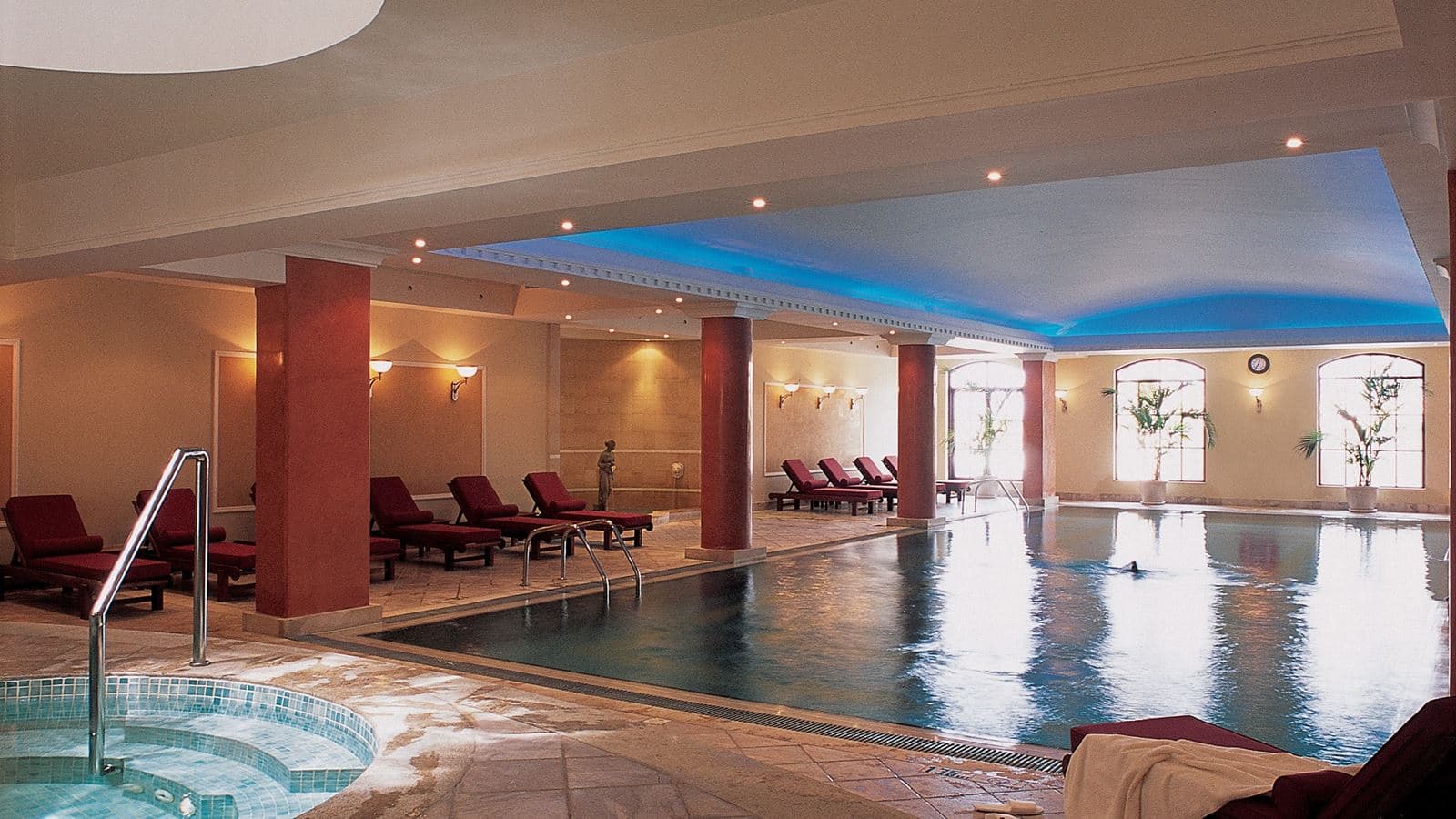 pools-indoor-pool