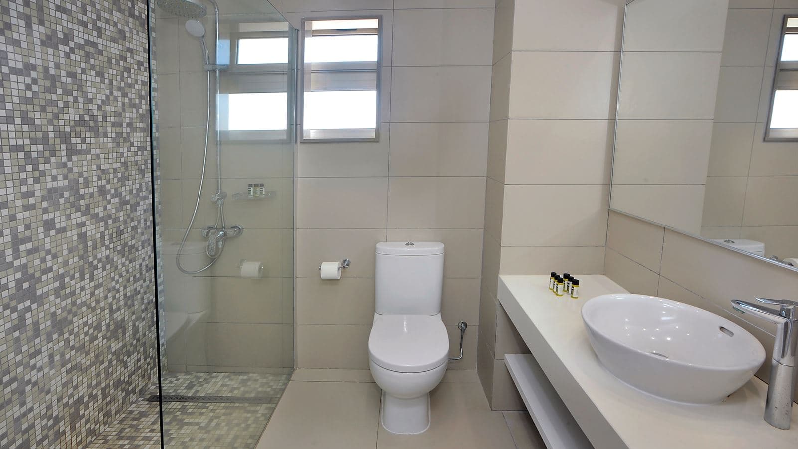 rooms-deluxe-studio