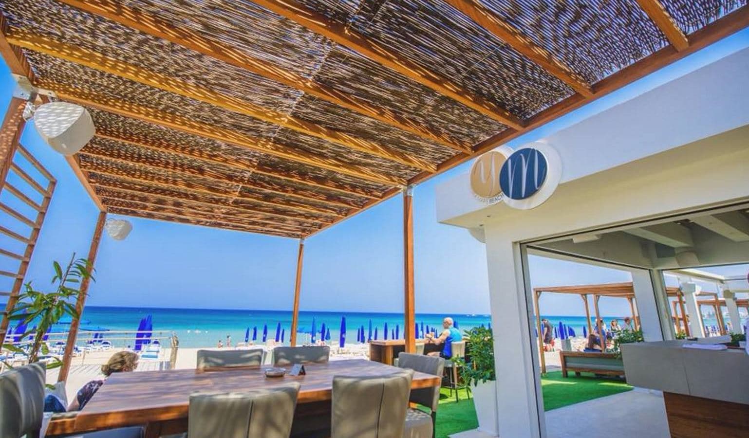 bars-beach-bar