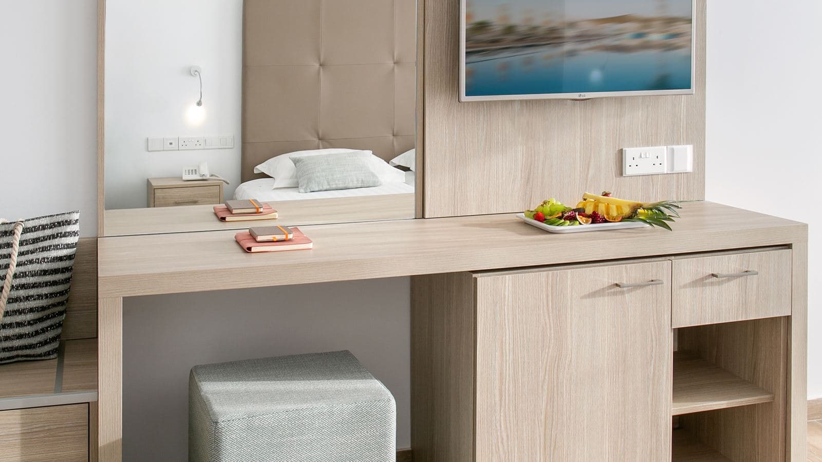 rooms-standard-room-sea-view