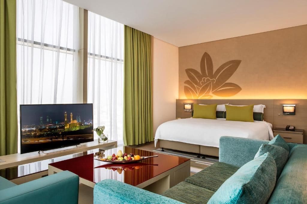 rooms-spacious-room-with-lounge-access
