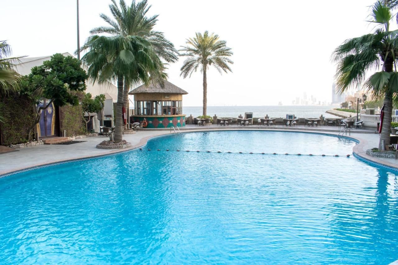 pools-outdoor-pool