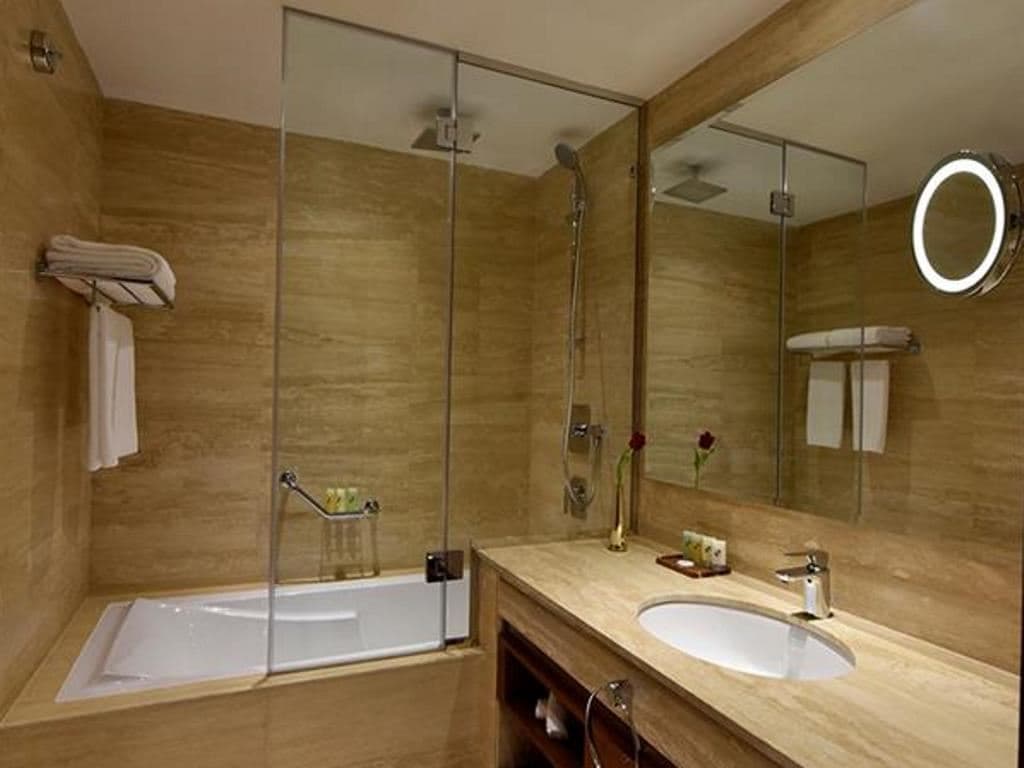 rooms-superior-room