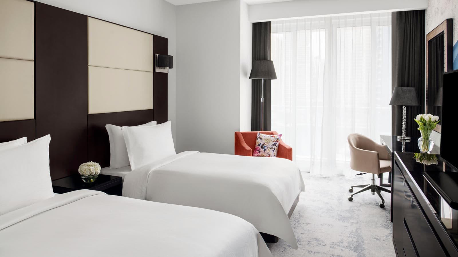 rooms-superior-room