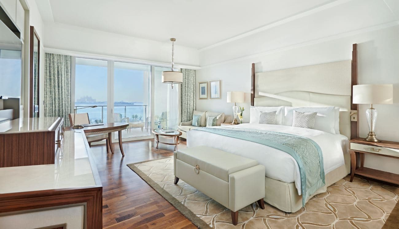 rooms-deluxe-suite
