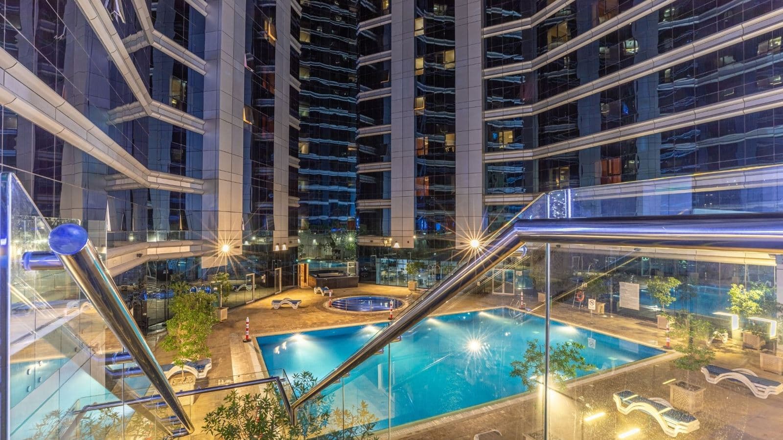 pools-outdoor-pool