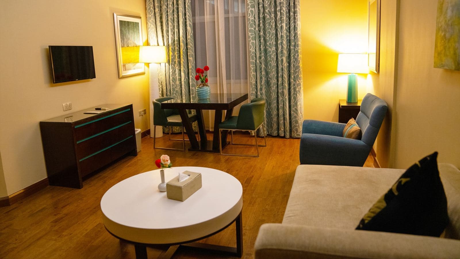 rooms-premium-suite