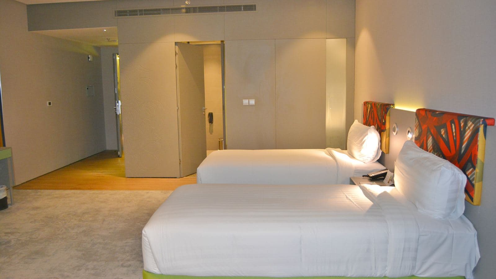 rooms-standard-room