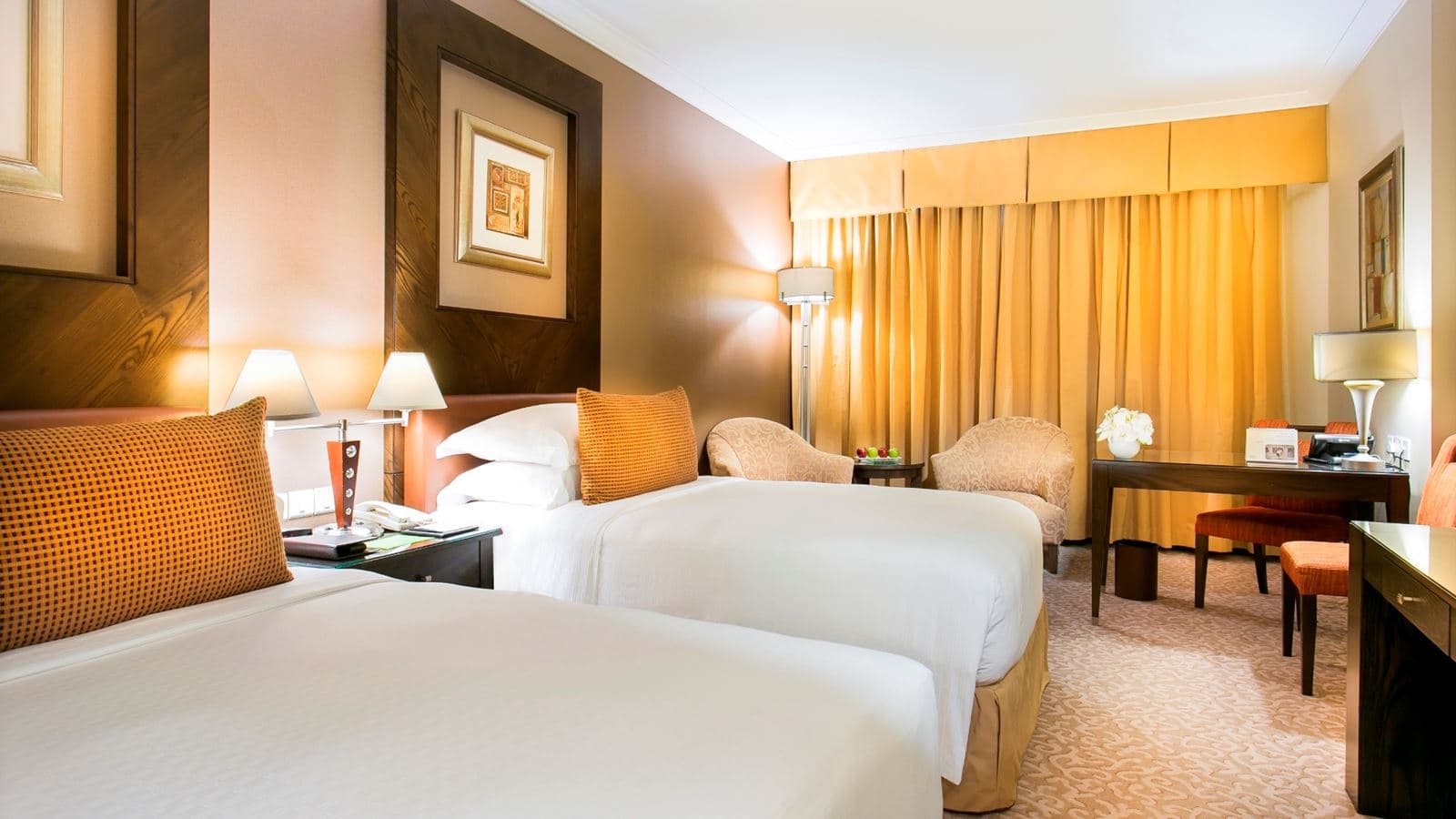 rooms-classic-room