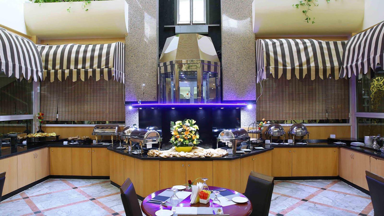restaurants-main-restaurant