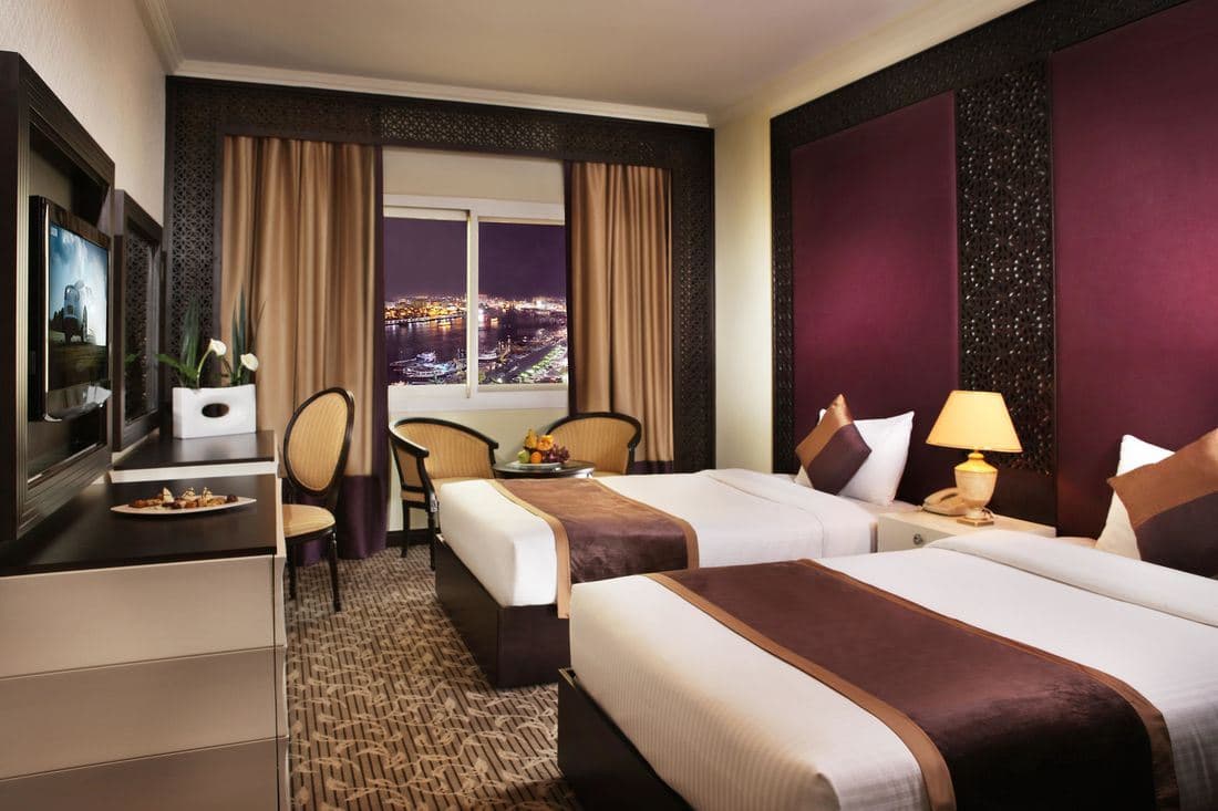 rooms-double-deluxe-city-view