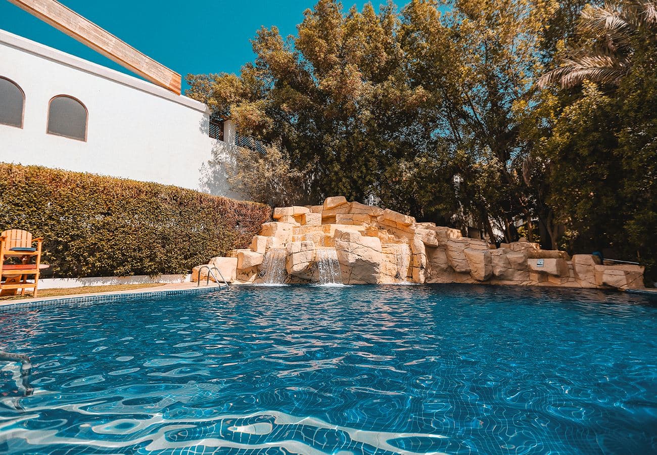 pools-outdoor-pool