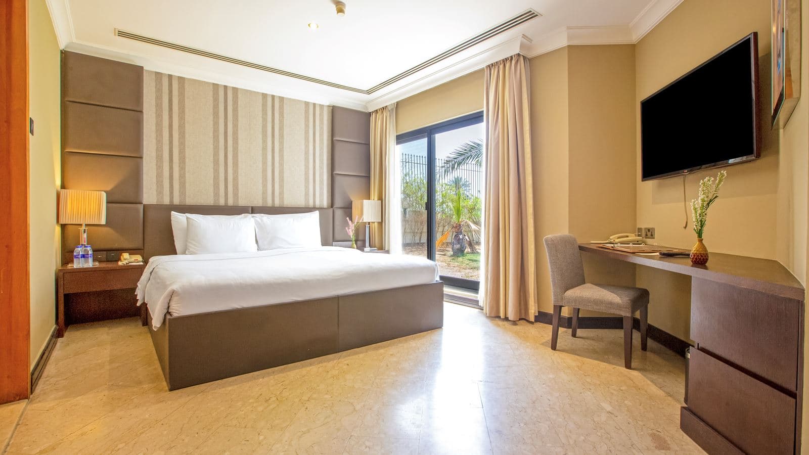 rooms-junior-suite