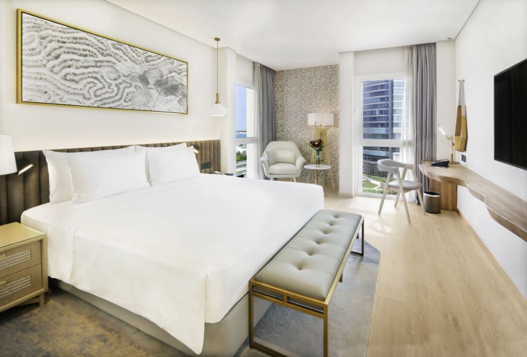 rooms-premium-room-city-view