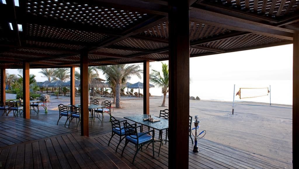 bars-baywatch-pool-beach-bar